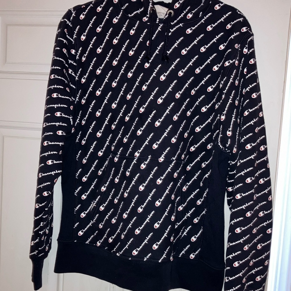 Champion Hoodie size medium preowned good condition